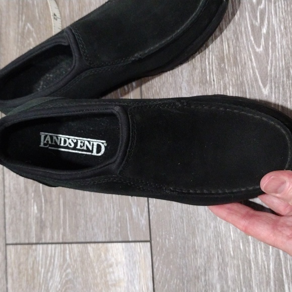 Lands End black suede loafers. Size 7B - Picture 4 of 11